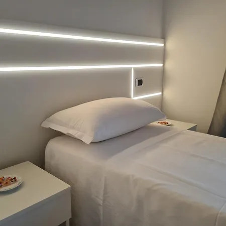 Riva Del Lario Appartement Colico