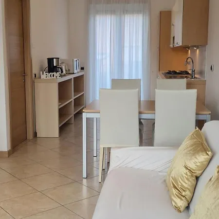 Appartement Riva Del Lario Colico
